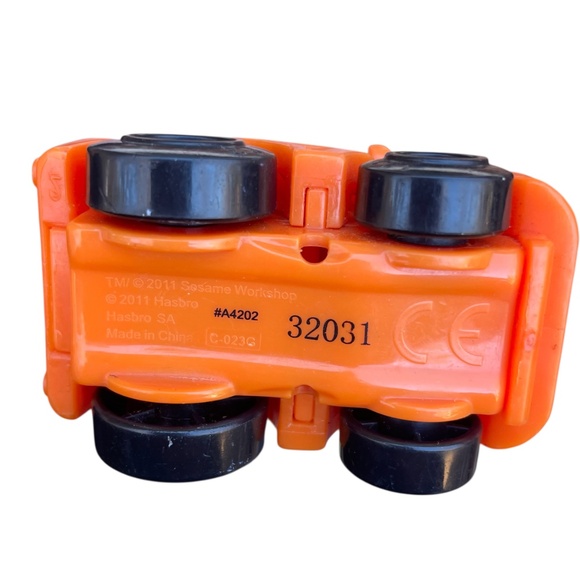 Lot of 8 Sesame Street Hasbro Come ’n Race Cars + Figures 2004–2013 Elmo Grover - Picture 7 of 11